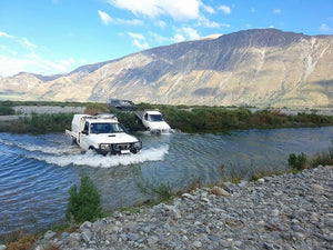 nissan gu patrol and toyota ln106 hilux water crossing with differential breather kits